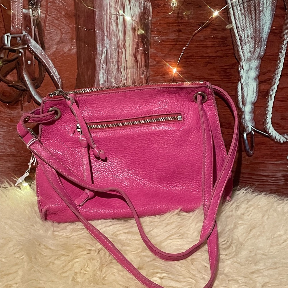 Roots Edie pink leather bag